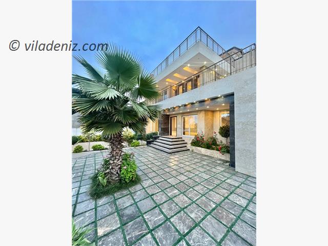 فروش ویلا دوبلکس نما مدرن در نور